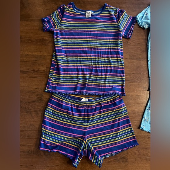 3 pair girls pajama sets - Picture 4 of 5